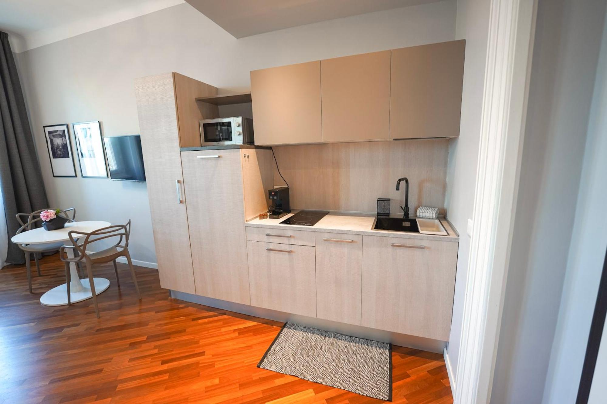 Sofia Residence Stazione Trieste Exterior photo